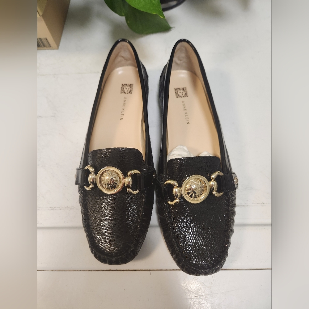 NIB Ann Klein flats size 8